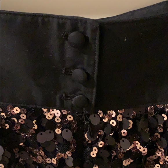 M M Couture Black and gold sequin skirt - Picture 4 of 5